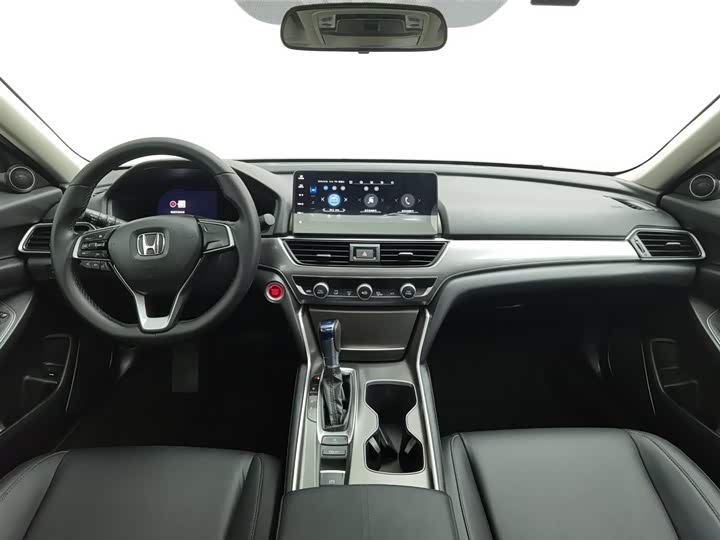 Фото 5 - Honda Accord