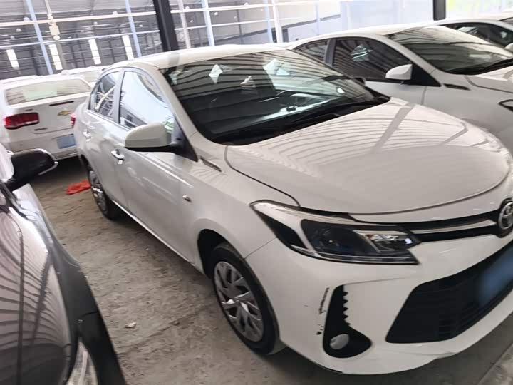 Toyota Vios 2022 2022款 1.5L 20周年纪念版