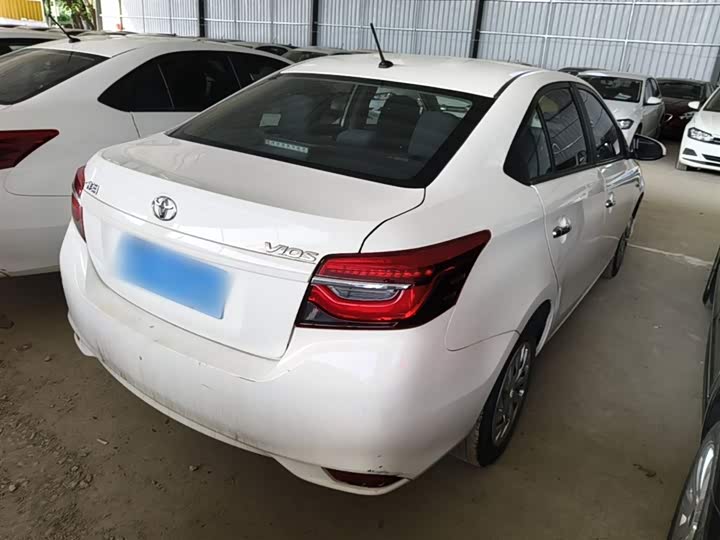 Toyota Vios 2022 2022款 1.5L 20周年纪念版