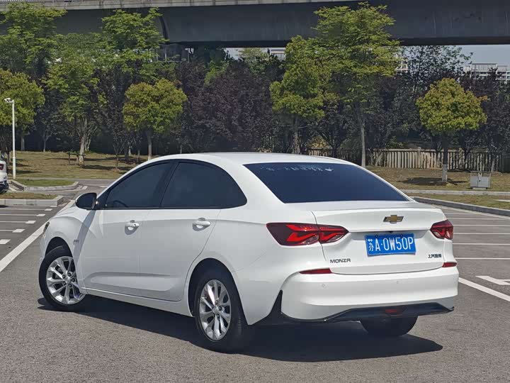Chevrolet Monza 2024 2024款 1.5L 双离合悦享版