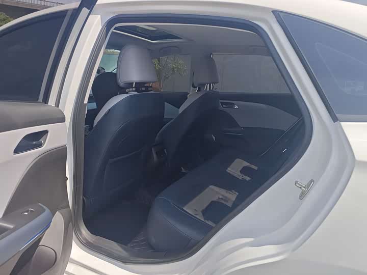 Chevrolet Monza 2024 2024款 1.5L 双离合悦享版