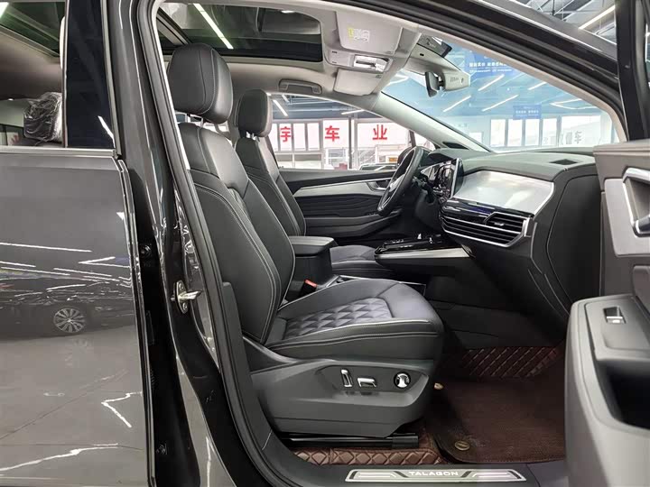Фото 7 - Volkswagen Talagon