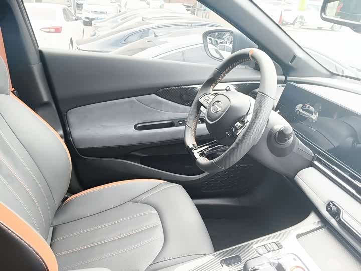Фото 5 - GAC Trumpchi Empow R