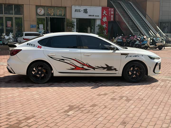 MG Motor 6 2021 2021款 Pro 1.5T 自动领潮豪华版