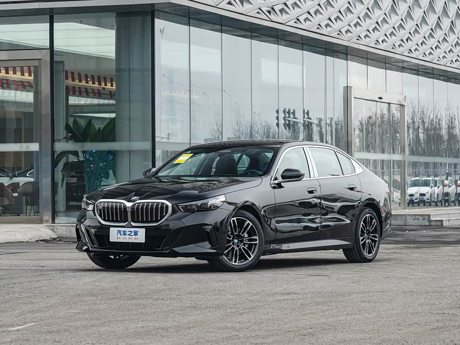 BMW 5 Series 2026 2026款 改款 530Li 领先型 M运动套装