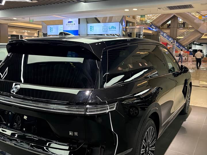 Nio ES8 2026 2026款 六座行政豪华版