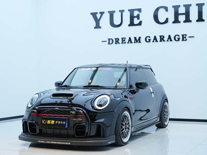 Photo 1 - Mini Mini JCW