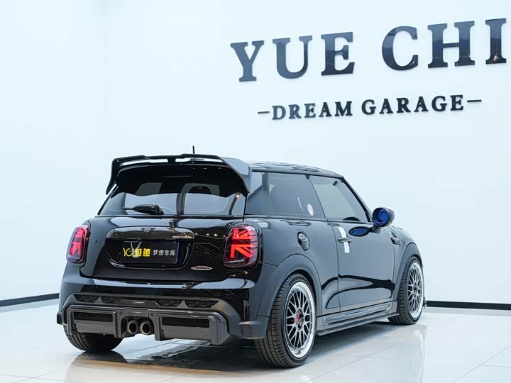 Photo 5 - Mini Mini JCW