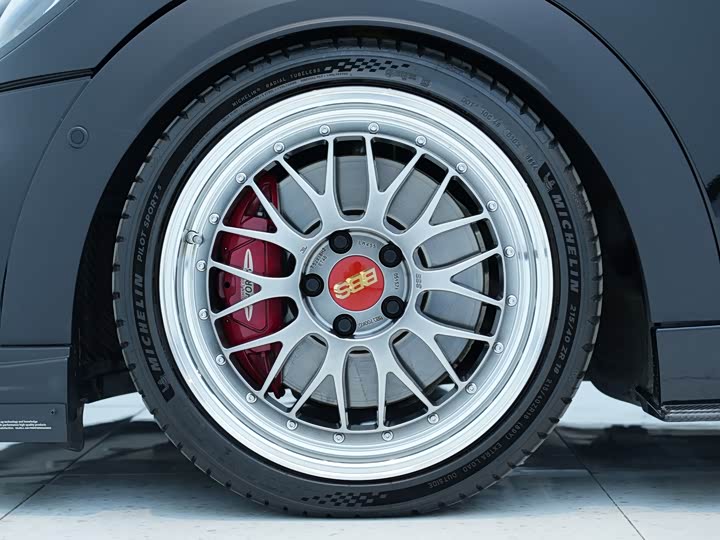 Photo 7 - Mini Mini JCW