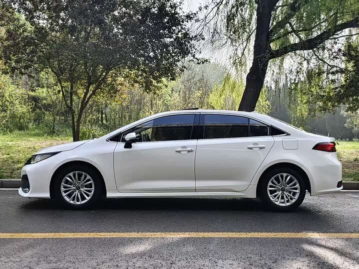 Toyota Allion 2023 2023款 2.0L 精英版