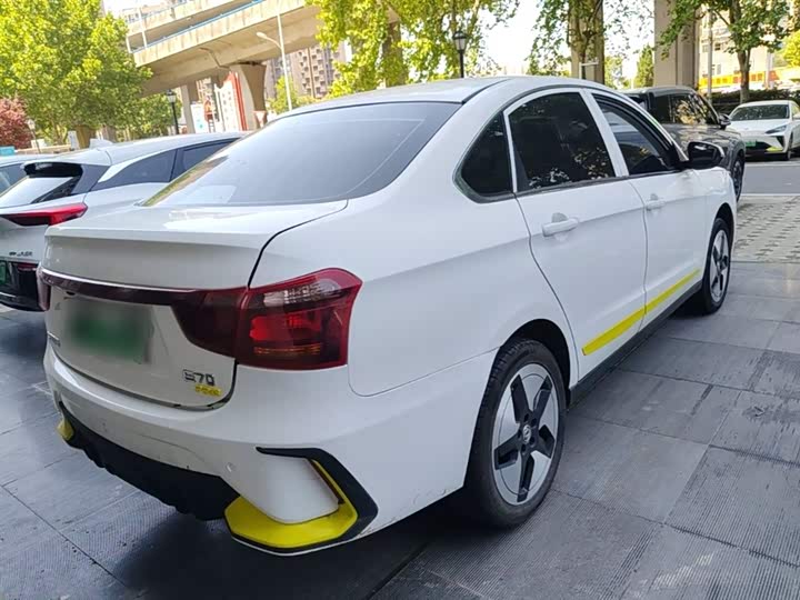 Dongfeng Aeolus E70 2023 2023款 改款 PRO 智行版