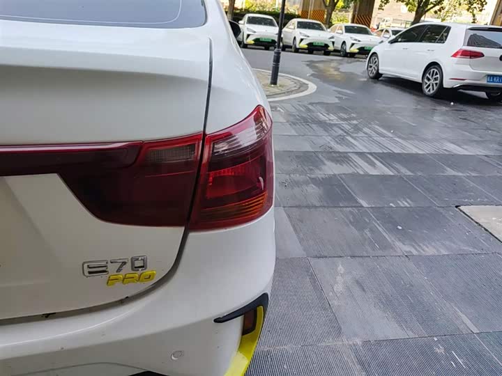 Dongfeng Aeolus E70 2023 2023款 改款 PRO 智行版