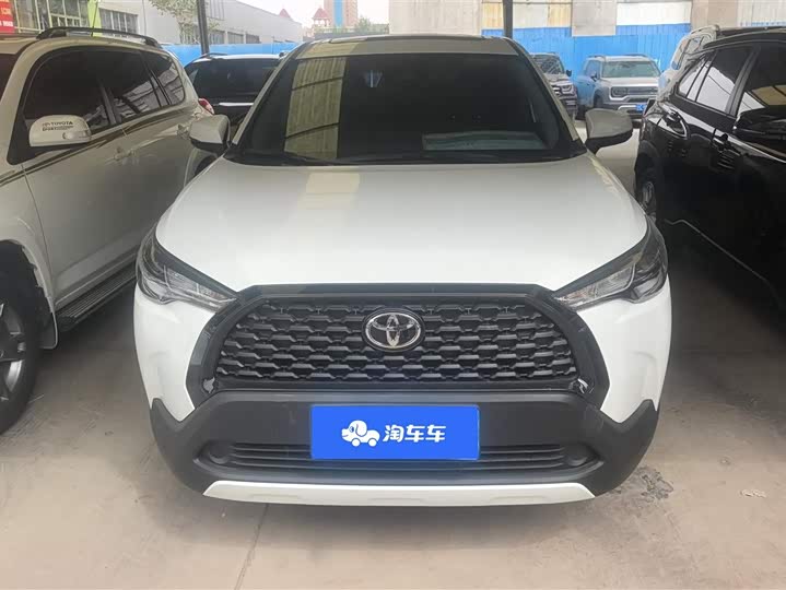 Фото 2 - Toyota Corolla Cross