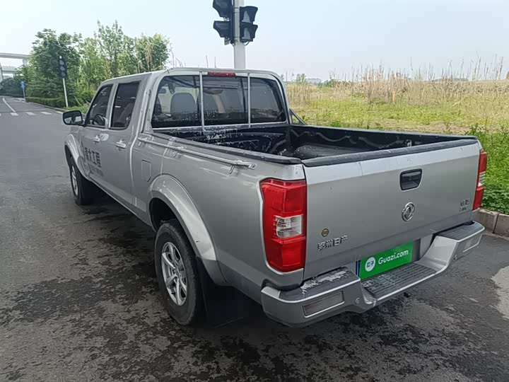 Фото 5 - Dongfeng Rich
