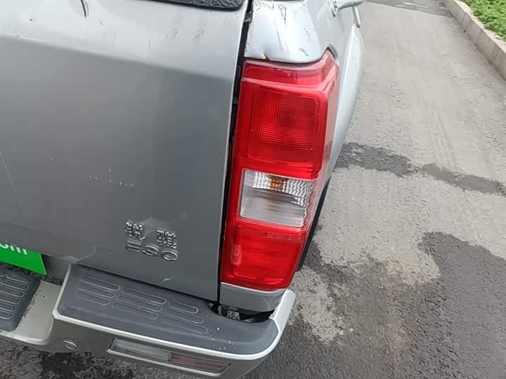 Фото 8 - Dongfeng Rich