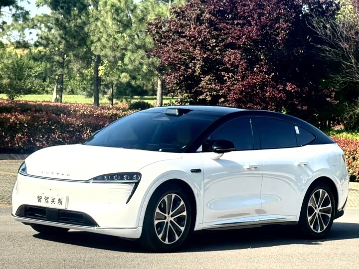Luxeed R7