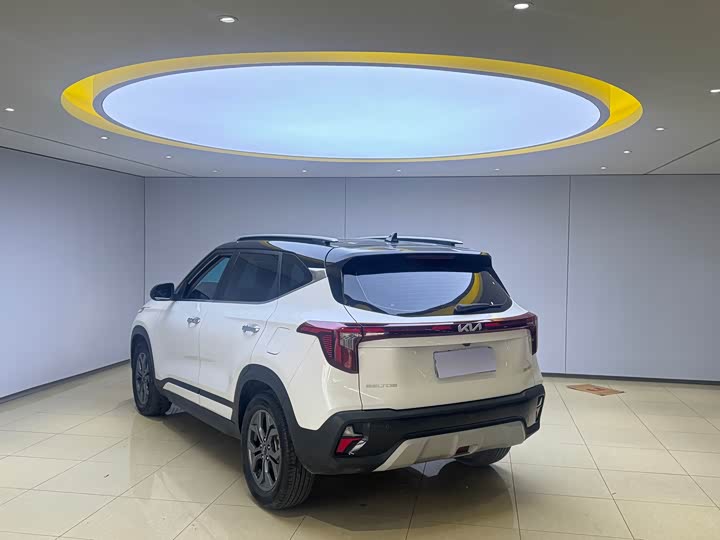 Kia Seltos 2023 2023款 1.5L CVT豪华版