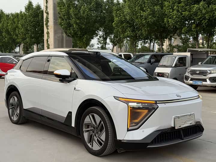 2023 HiPhi Y