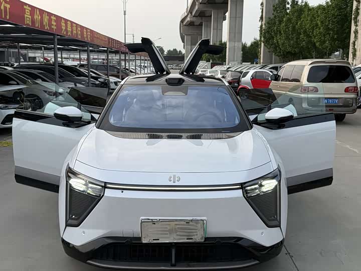 HiPhi Y 2023 2023款 560km 精英版