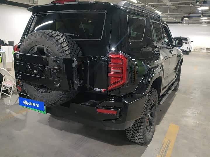 صورة 3 - Tank 400 Hybrid