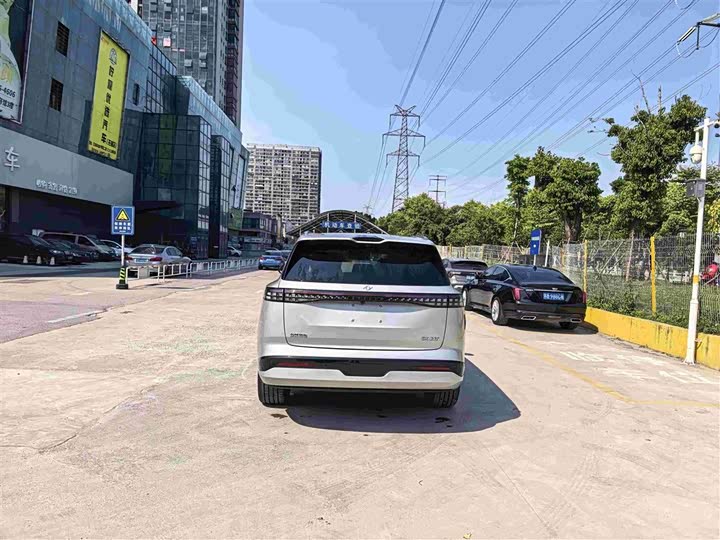 Dongfeng Yipai eπ 008 2026 2026款 五座纯电超阔版