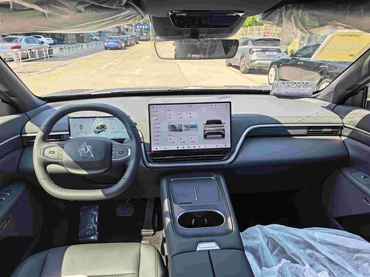 Dongfeng Yipai eπ 008 2026 2026款 五座纯电超阔版
