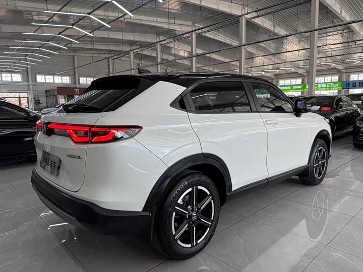 Honda Vezel 2023 2023款 1.5L CVT精英版