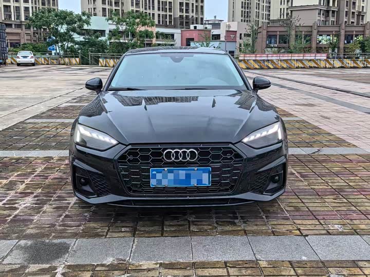 Zdjęcie 2 - Audi A5