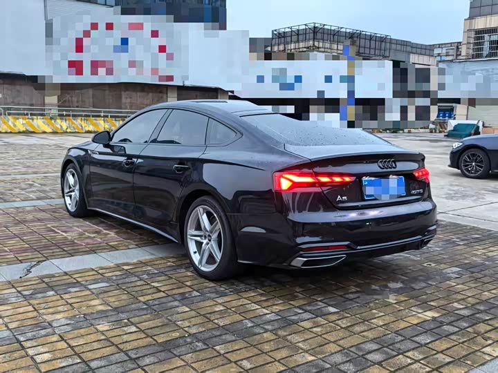 Zdjęcie 7 - Audi A5