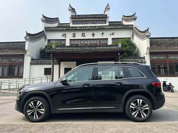 Mercedes-Benz GLB-Class 2024 2024款 GLB 200 动感型