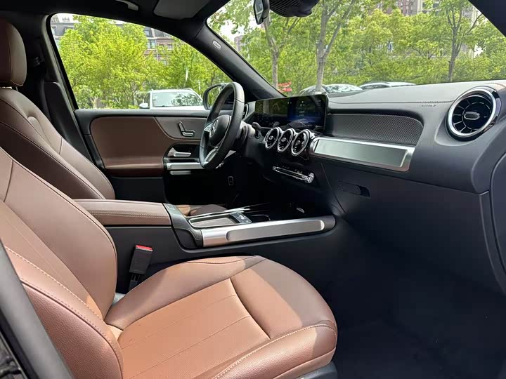 Mercedes-Benz GLB-Class 2024 2024款 GLB 200 动感型