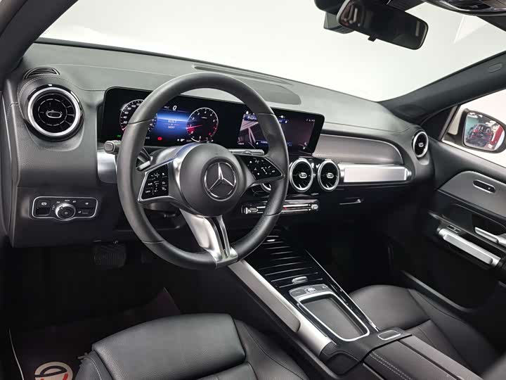 Mercedes-Benz GLB-Class 2024 2024款 GLB 200 动感型