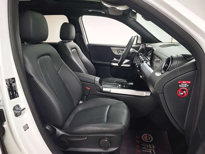Mercedes-Benz GLB-Class 2024 2024款 GLB 200 动感型