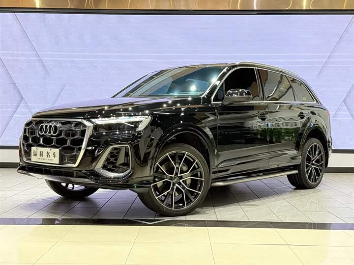 Audi Q7 2025 2025款 55 TFSI quattro S line尊贵型
