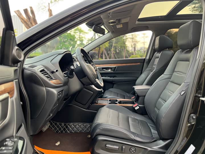 Фото 8 - Honda CR-V