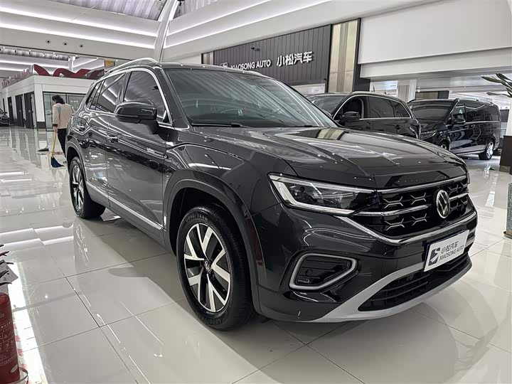 Volkswagen Tayron 2024 2024款 330TSI 两驱豪华Plus进阶版