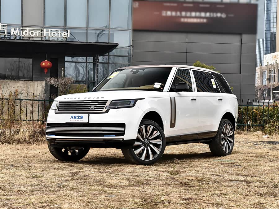 Land Rover Range Rover 2026 2026款 3.0 L6 400PS SV长轴版