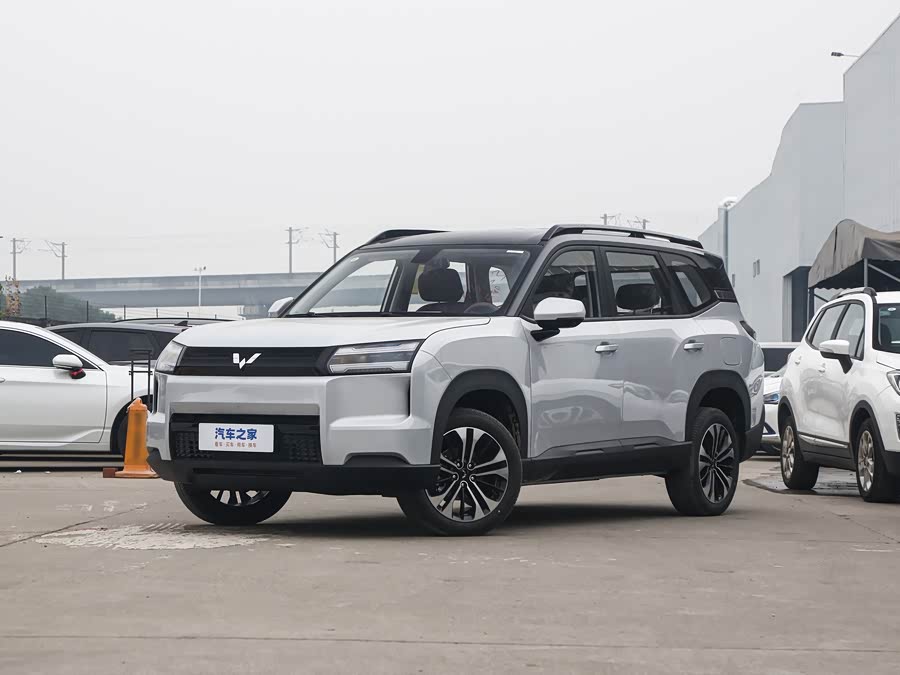 2026 Wuling Starlight 560 Hybrid/EV