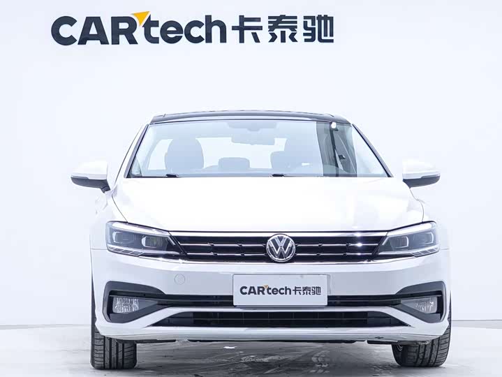 صورة 7 - Volkswagen Lamando L