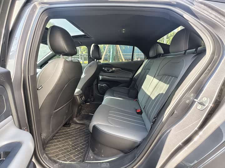 GAC Trumpchi Empow R 2024 2024款 270T DCT 影豹R-Style版