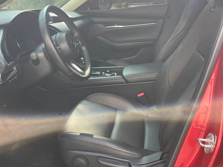 Zdjęcie 6 - Mazda 3 (Axela)