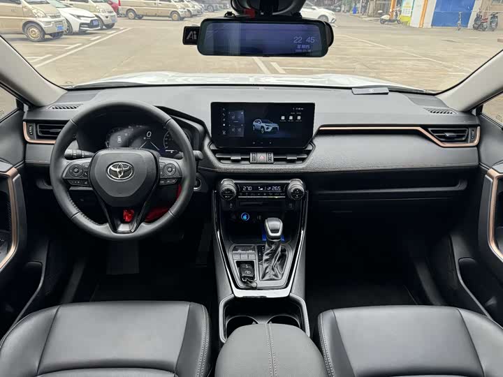 Toyota Wildlander 2024 2024款 2.0L CVT两驱都市版