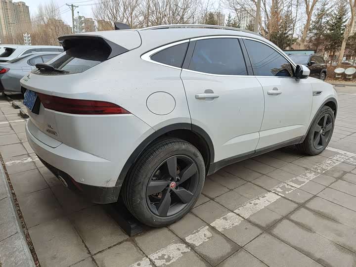 Jaguar E-Pace 2024 2024款 进取运动版 R-DYNAMIC S