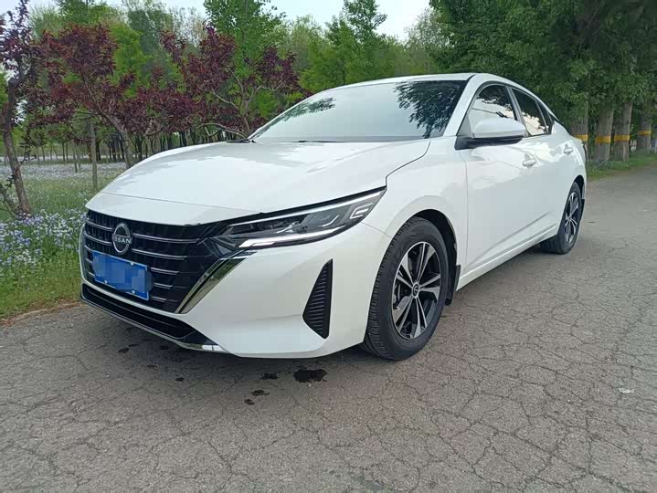 Zdjęcie 1 - Nissan Sylphy