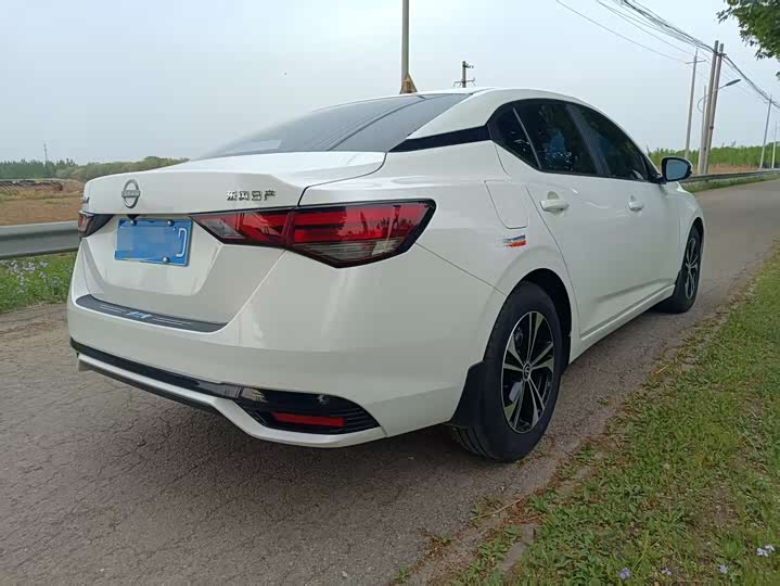 Zdjęcie 4 - Nissan Sylphy