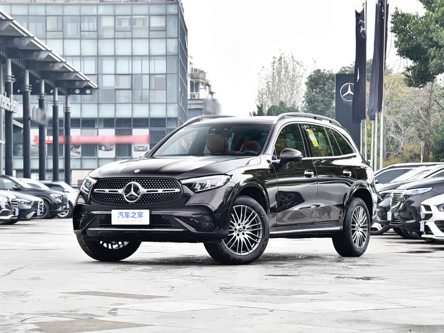 Mercedes-Benz GLC-Class 2026 2026款 改款 GLC 300 L 4MATIC 动感型 7座