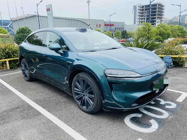 2026 Luxeed R7