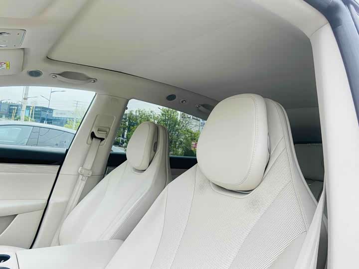 Фото 6 - Luxeed R7