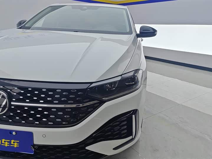 Volkswagen Lavida 2024 2024款 300TSI DSG星空领先版