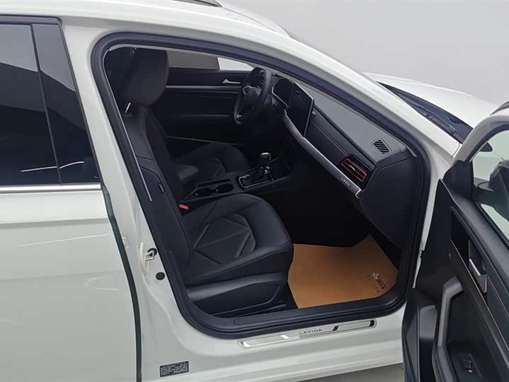 Volkswagen Lavida 2024 2024款 300TSI DSG星空领先版